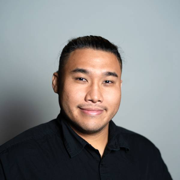Jonathan Hoang, Client Support